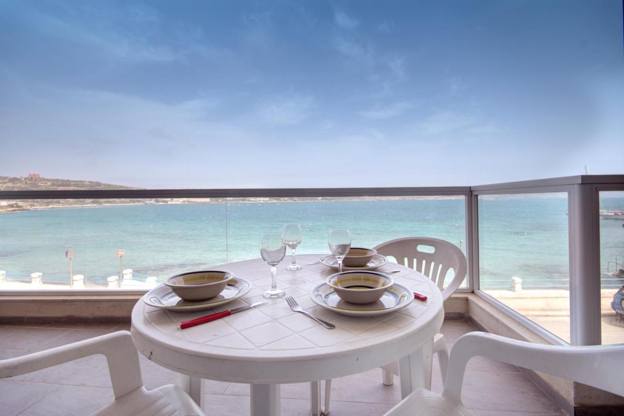 Beachfront Pretty Holiday Home 梅利哈 外观 照片
